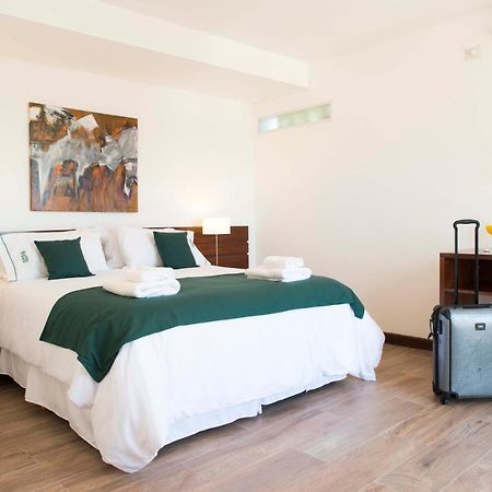 Hotel 6 De Octubre Buenos Aires Kültér fotó
